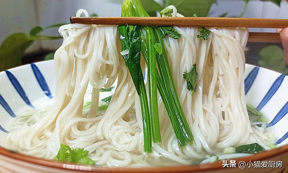 圖片[1]-【清湯面】做法步驟圖 可以試一試這個清湯面條 清香味美營養(yǎng)-起舞食譜網(wǎng)