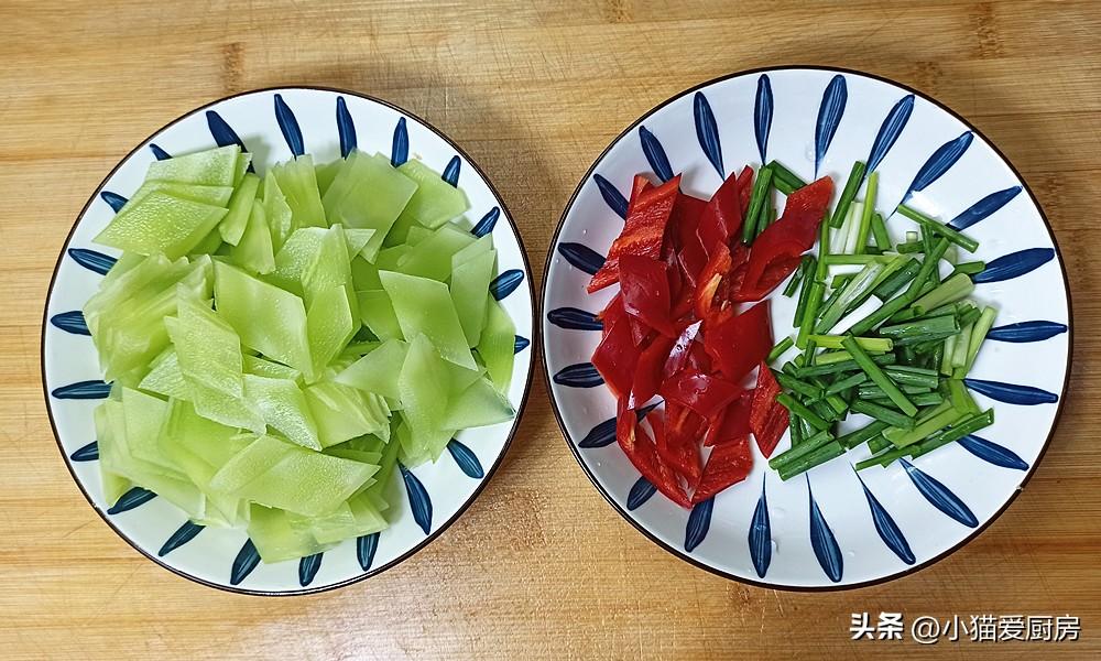 圖片[4]-【小炒萵筍】做法步驟圖 成菜脆嫩爽口 好看還入味-起舞食譜網