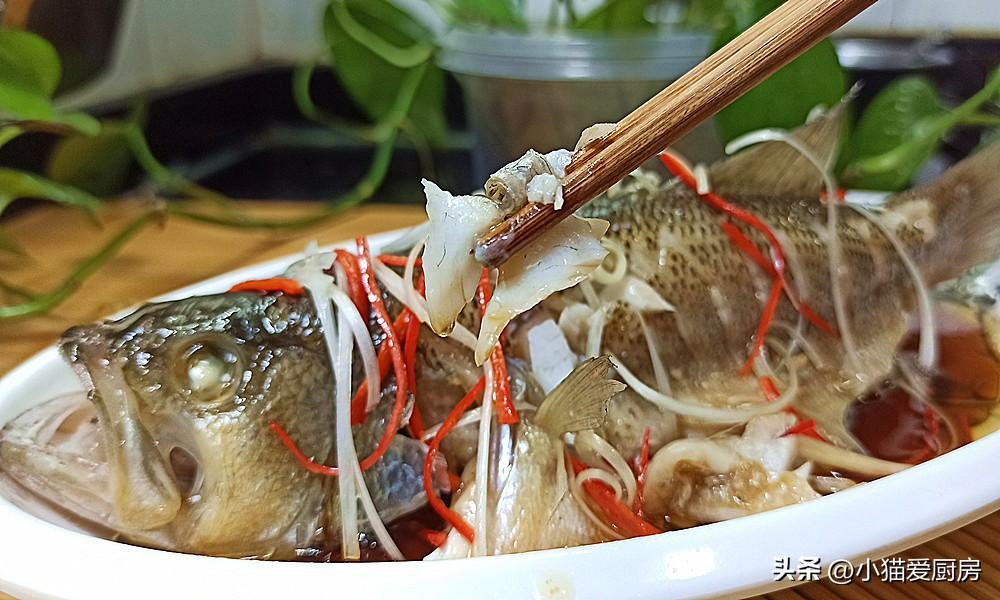 圖片[3]-【清蒸鱸魚】做法步驟圖 魚肉鮮嫩不腥不柴 元宵節做來吃-起舞食譜網