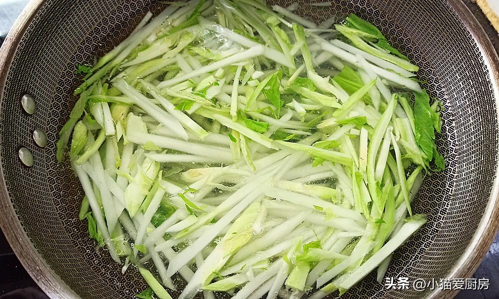 圖片[8]-【青菜頭拌粉絲】做法步驟圖 味道酸辣爽口還開胃 過年用來解-起舞食譜網