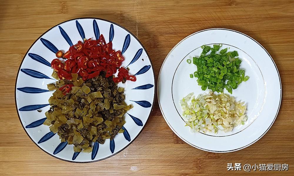 圖片[5]-【酸菜肉末湯面】做法步驟圖 香氣四溢 連吃8天都不膩-起舞食譜網(wǎng)