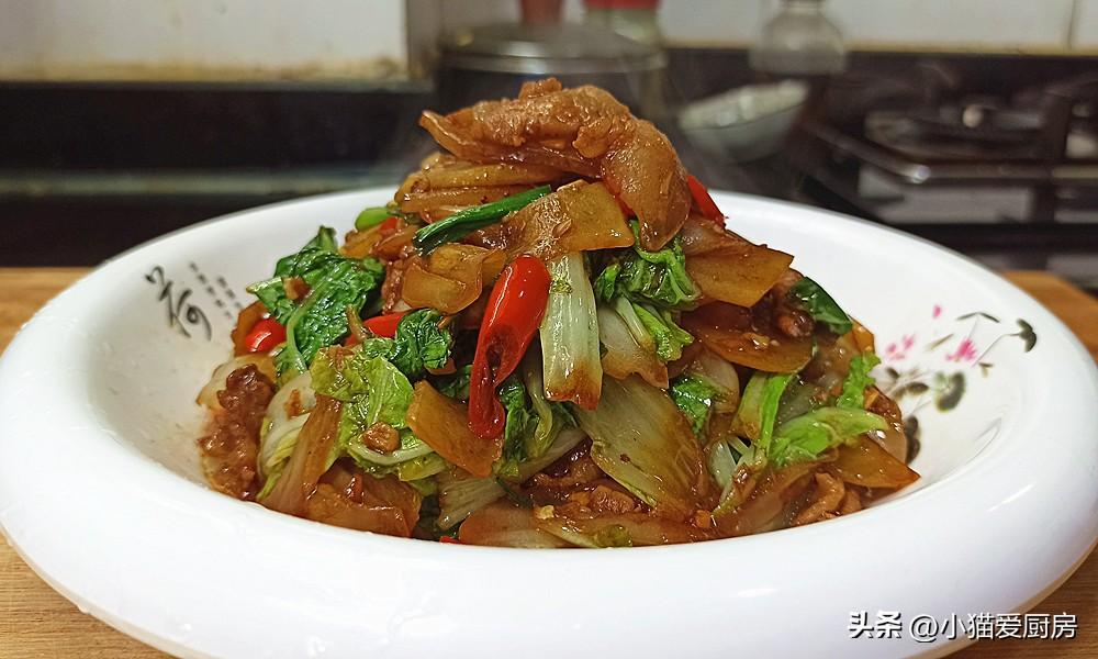 圖片[1]-【白菜炒土豆片】做法步驟圖 特別下飯 冬天我家隔三岔五做-起舞食譜網