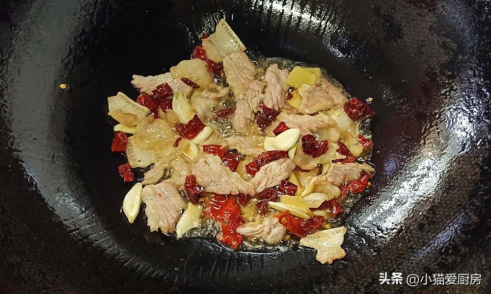 圖片[10]-【小炒平菇】做法步驟圖 成菜鮮香滑嫩特別爽口 是不錯的下飯-起舞食譜網