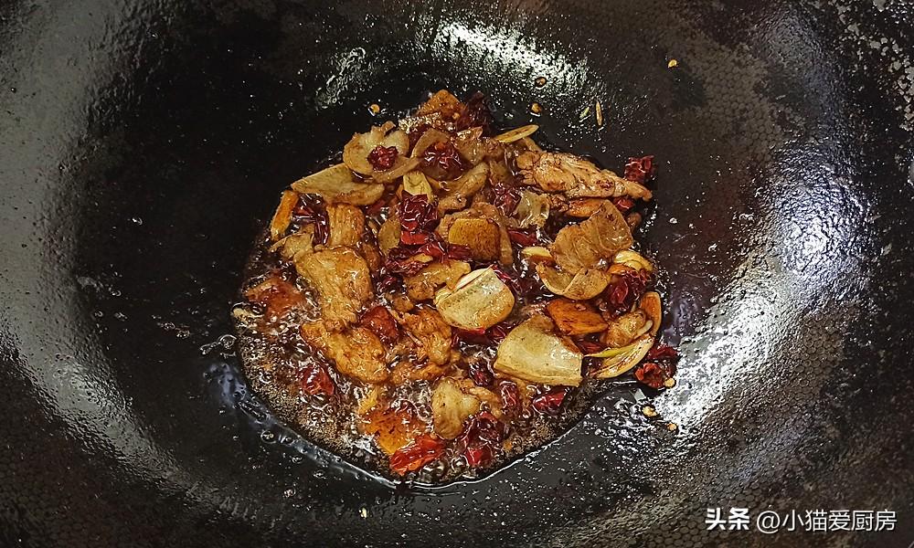 圖片[11]-【小炒平菇】做法步驟圖 成菜鮮香滑嫩特別爽口 是不錯的下飯-起舞食譜網