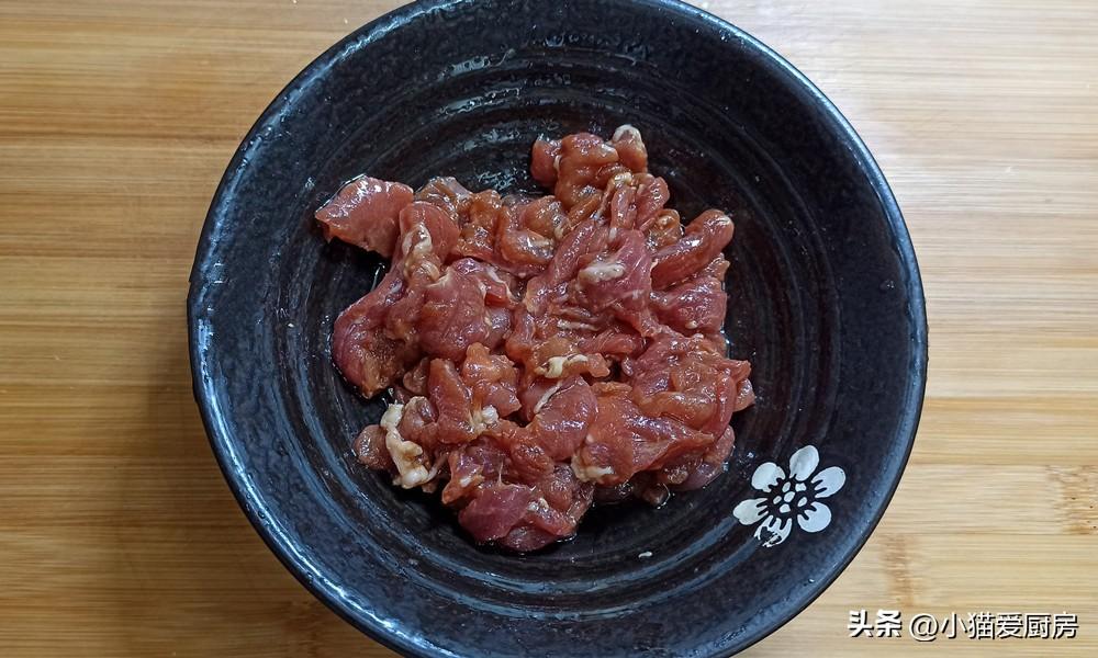 圖片[5]-【土豆片炒肉】做法步驟圖 入口咸香 開胃下飯真好吃-起舞食譜網(wǎng)