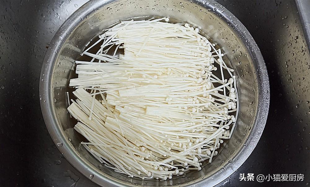 圖片[4]-【金針菇燒豆腐】做法步驟圖 味道香辣開胃 就連湯汁泡飯也好-起舞食譜網(wǎng)