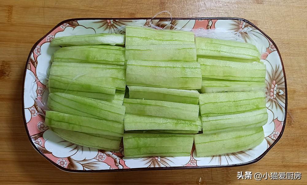 圖片[10]-【 蒜蓉粉絲蒸絲瓜】做法步驟圖 特別好吃 而且做法還非常簡單-起舞食譜網