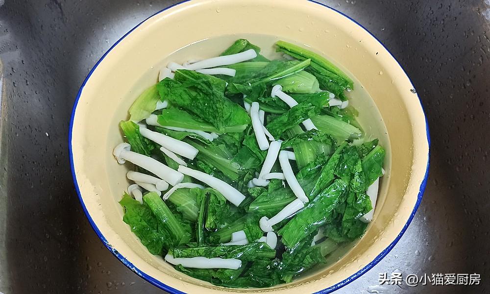 圖片[7]-【油麥菜拌海鮮菇】做法步驟圖 爽口開胃 做法簡單-起舞食譜網(wǎng)