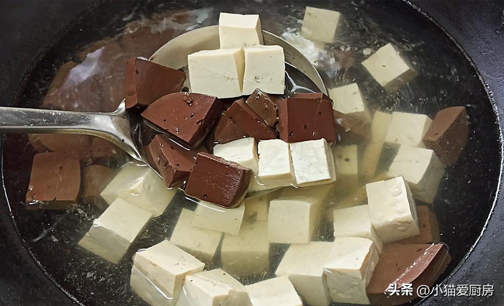 圖片[6]-【韭菜燒汁血豆腐】做法步驟圖 鮮香嫩滑營養味美 是不錯的下-起舞食譜網