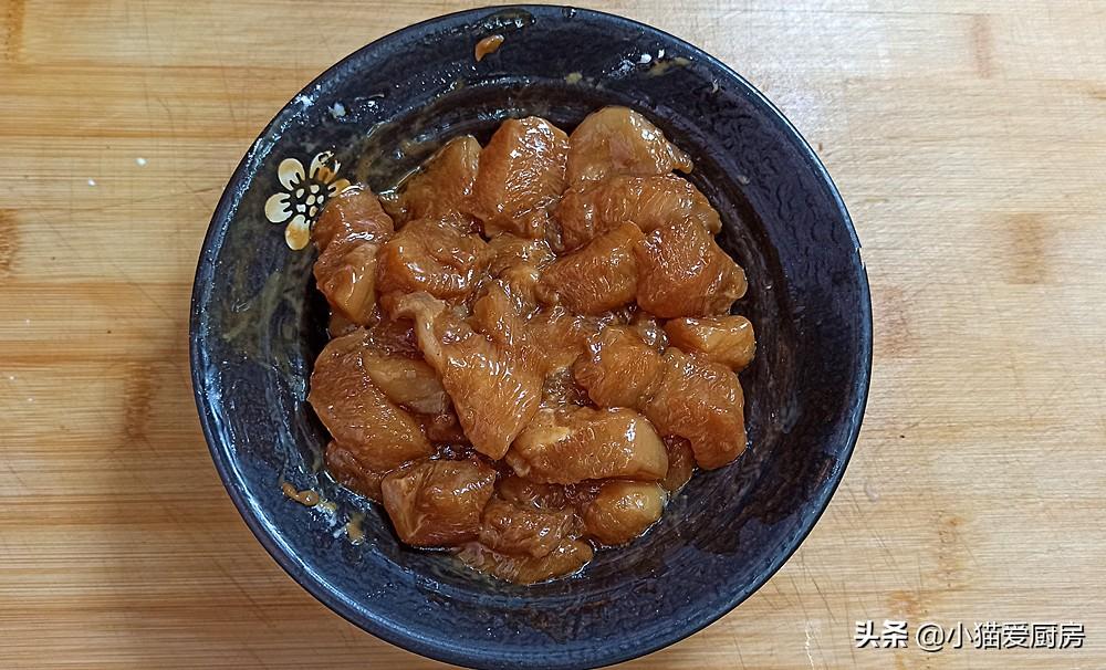 圖片[6]-【口蘑炒雞胸肉】做法步驟圖 低卡營養(yǎng) 吃完還不長肉-起舞食譜網(wǎng)