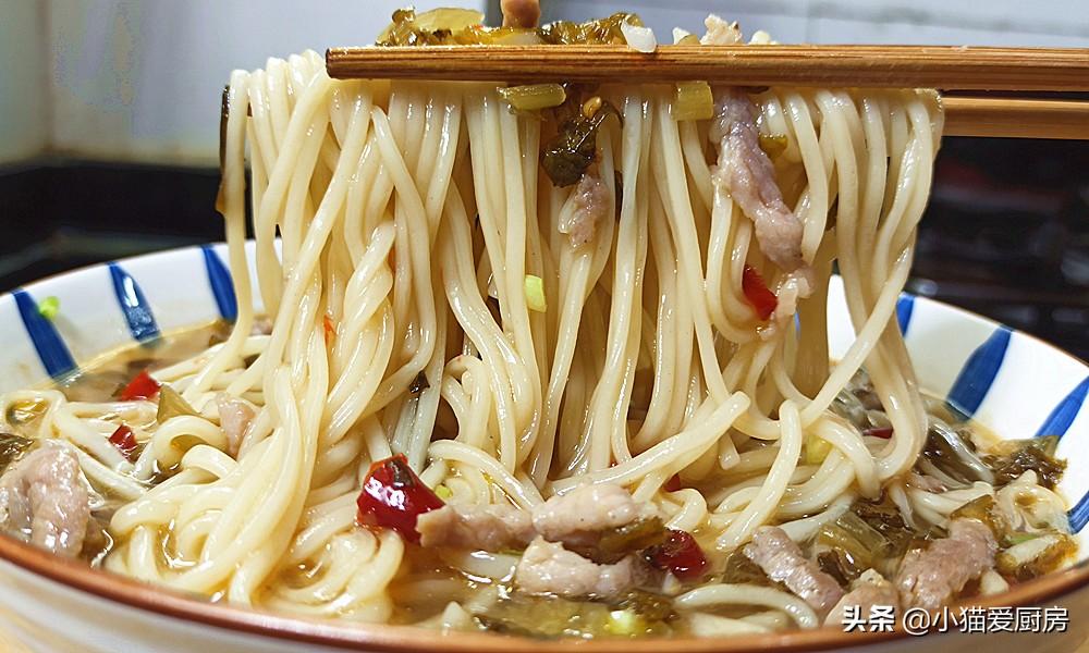 圖片[1]-【泡酸菜肉絲面】做法步驟圖 酸爽好吃 保證讓你胃口大開-起舞食譜網