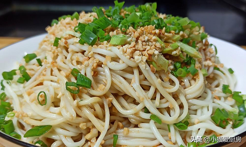 圖片[3]-【芝麻醬汁涼拌面條】做法步驟圖 爽滑勁道 香氣濃郁幾分鐘就-起舞食譜網(wǎng)