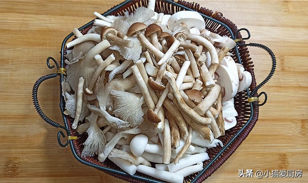 圖片[4]-【菌菇煲】做法步驟圖 吃完渾身暖和 真香-起舞食譜網