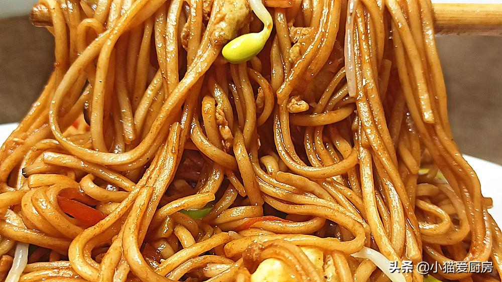 【家常炒面】做法步驟圖 有肉有菜 孩子連吃2碗沒有夠-起舞食譜網