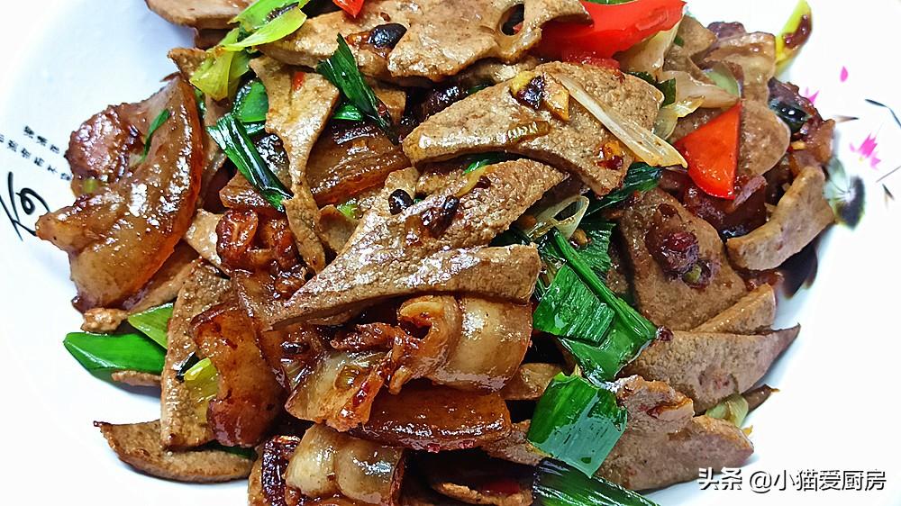 圖片[1]-【回鍋肉炒豬肝】做法步驟圖 制作方法簡單 做出來下飯下酒都-起舞食譜網