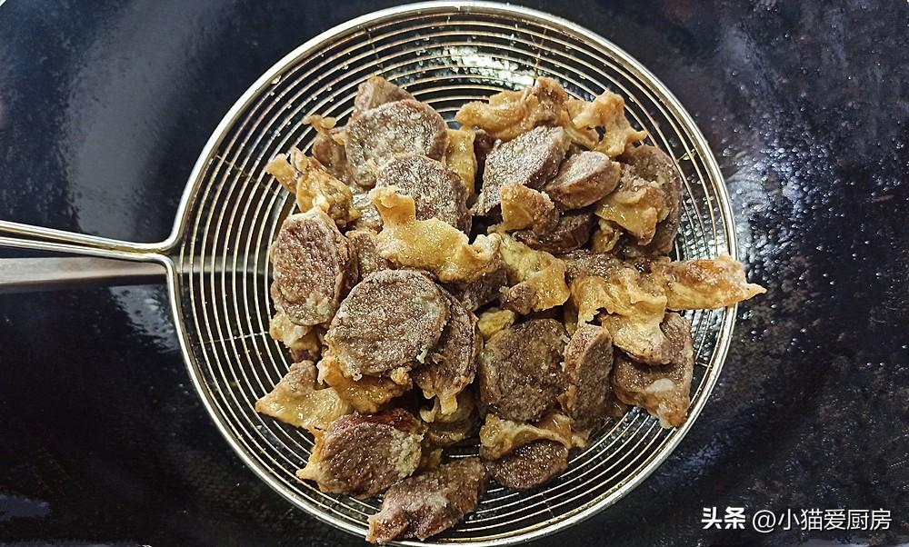 圖片[9]-【香辣護(hù)心肉 】做法步驟圖 干香有嚼勁 就是太費(fèi)米飯-起舞食譜網(wǎng)