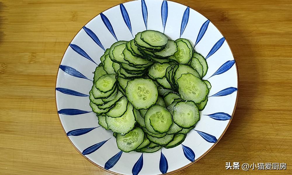 圖片[5]-【川味酸辣黃瓜】做法步驟圖 解暑解膩 下飯下酒都非常不錯-起舞食譜網(wǎng)