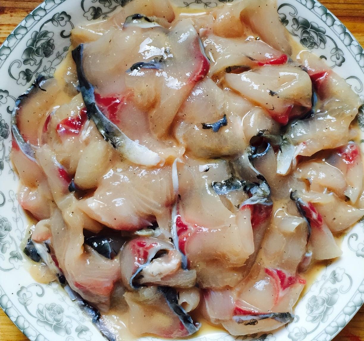 圖片[3]-【川菜酸菜魚】做法步驟圖 魚肉鮮嫩爽滑 魚湯奶白濃郁 更加鮮-起舞食譜網
