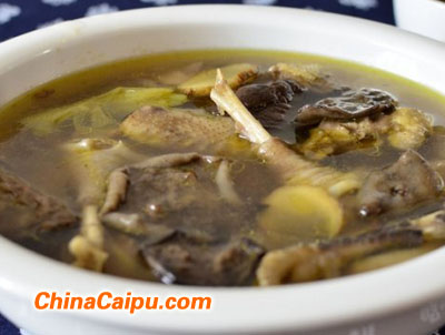 圖片[1]-野山菇柴雞湯的做法 野山菇柴雞湯怎么做-起舞食譜網