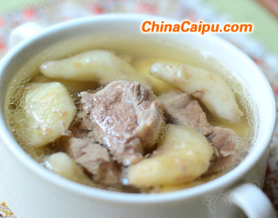 菱角豬肉湯