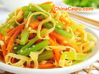 圖片[1]-涼拌芹菜三絲的做法 涼拌芹菜三絲怎么做-起舞食譜網