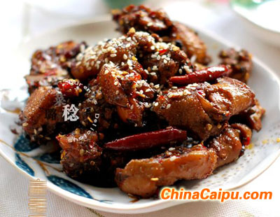 麻辣雞塊的做法 麻辣雞塊怎么做-起舞食譜網