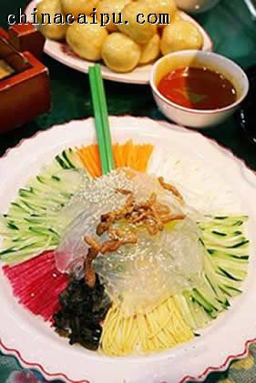 東北肉絲(七彩)拉皮的做法-起舞食譜網(wǎng)