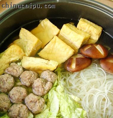 羊肉丸白菜粉絲鍋