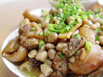 圖片[1]-花生燉豬腳-起舞食譜網