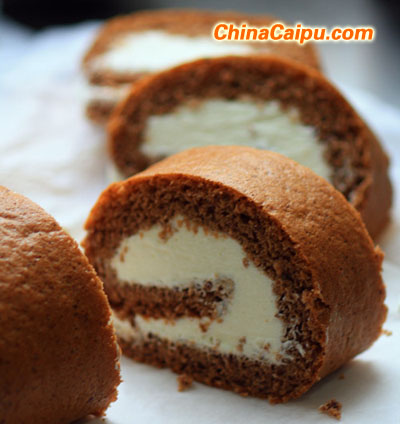 巧克力奶油蛋糕卷-起舞食譜網