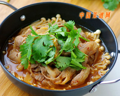 韓式肥牛金針煲